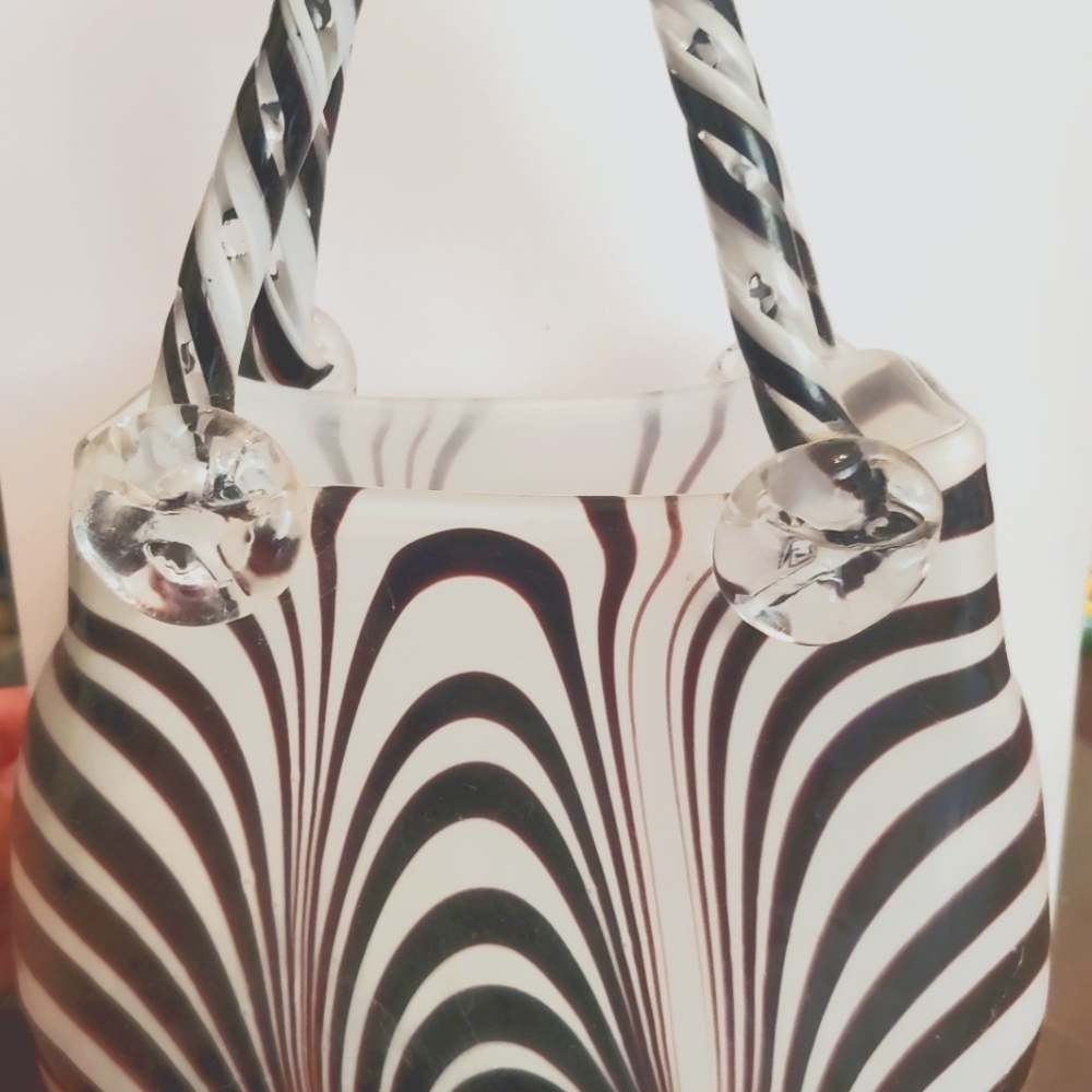 Block crystal glass purse